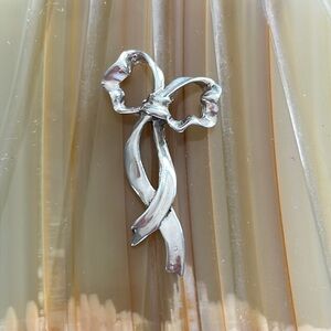 Vintage Stamped Mexico Ribbon Bow in Sterling Silver pin